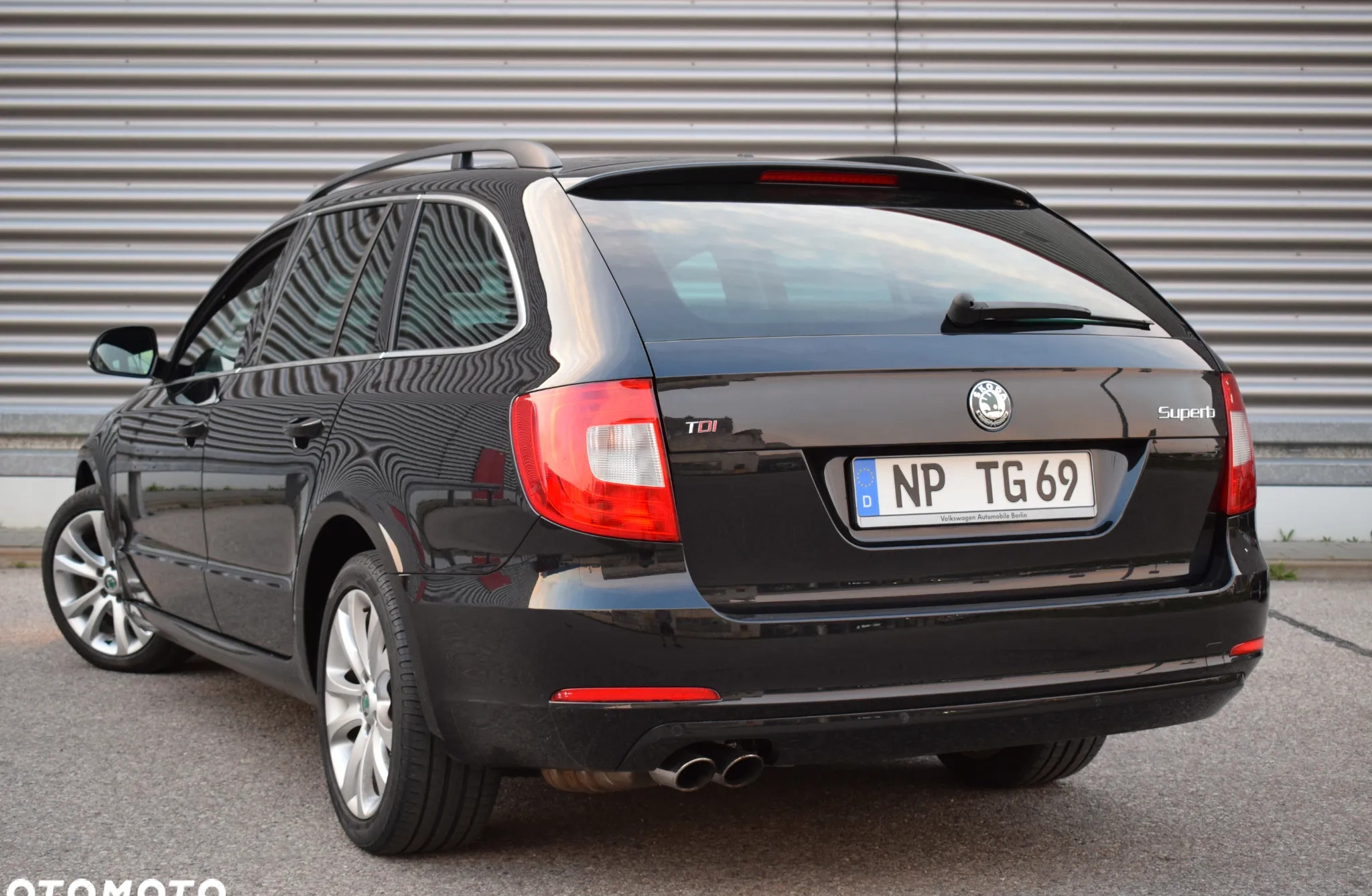Skoda Superb cena 33900 przebieg: 243000, rok produkcji 2012 z Pruszcz Gdański małe 596